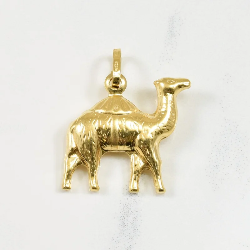 ethical lab-grown diamond ring 18k Yellow Gold Camel Charm