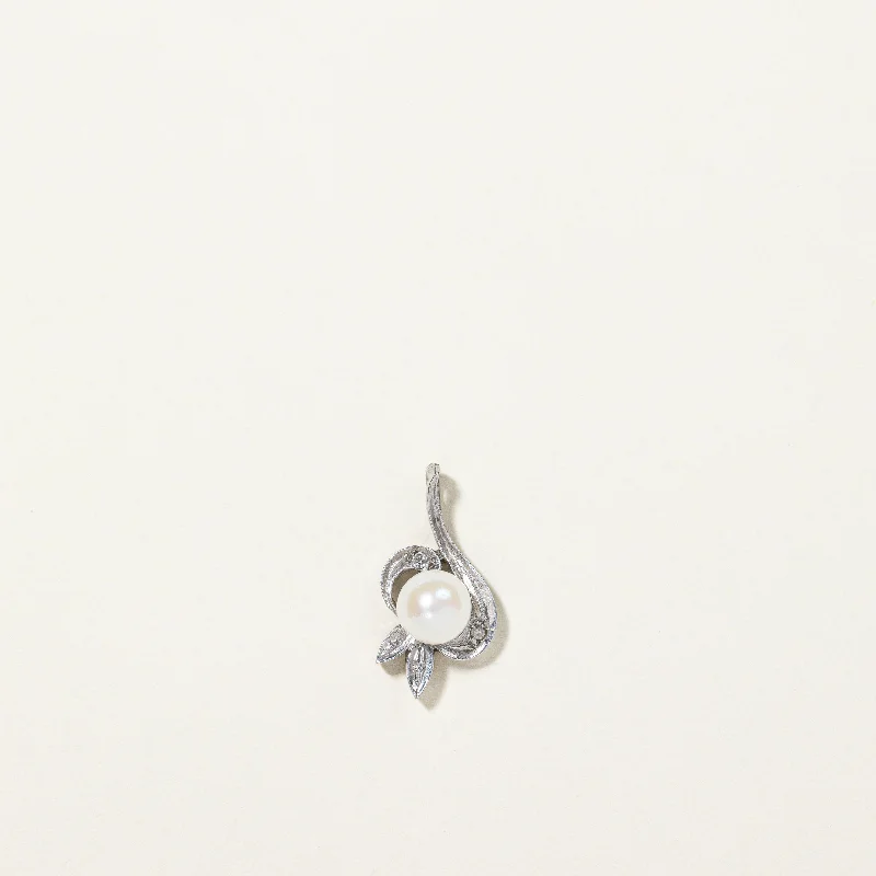 pearl stud earrings classic Pearl & Diamond Pendant | 0.01ctw |
