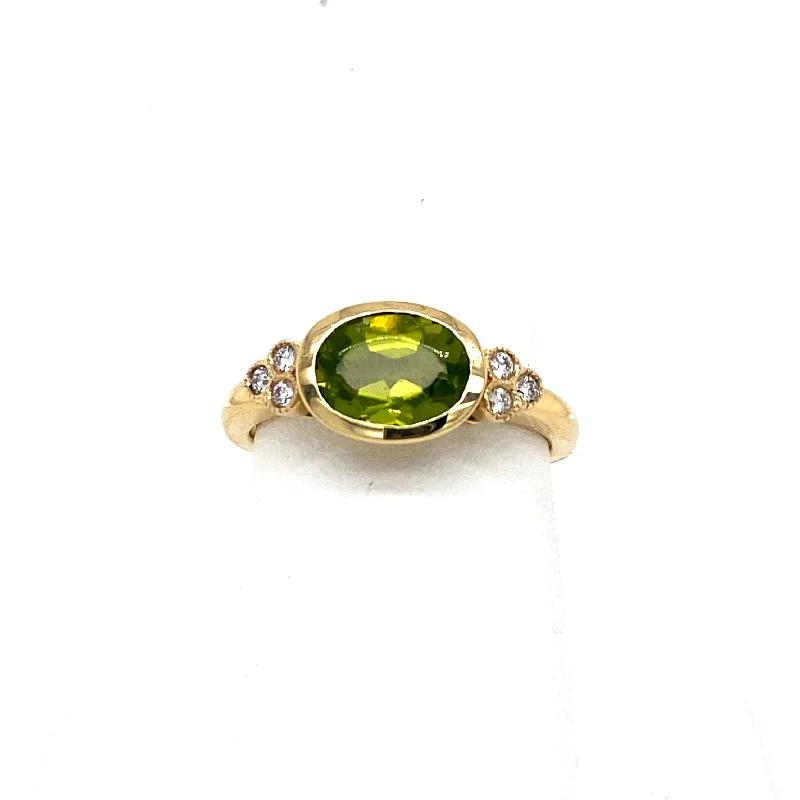 14k 1.5 Peridot Bezel with 0.08ct Diamonds Ring