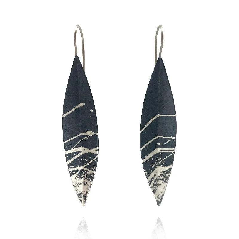 black spinel ring men Black & White Splash Earrings