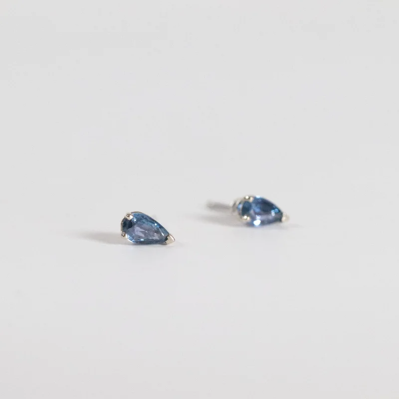 elegant art deco necklace ‘Soleil’ Yogo Sapphire Earrings - 0.38 CTW