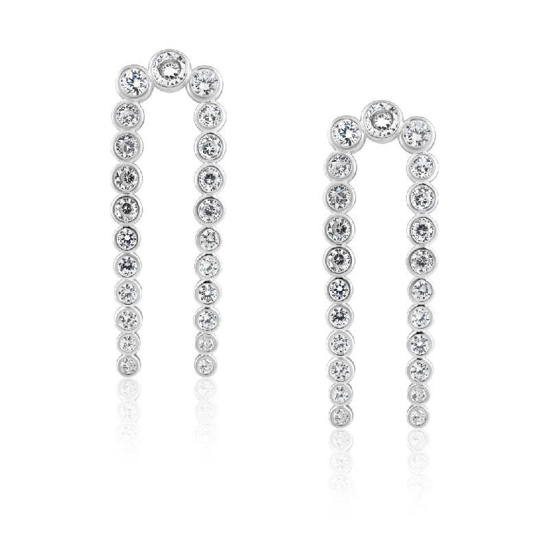 pearl and gold chain earrings Marlowe Statement Earring