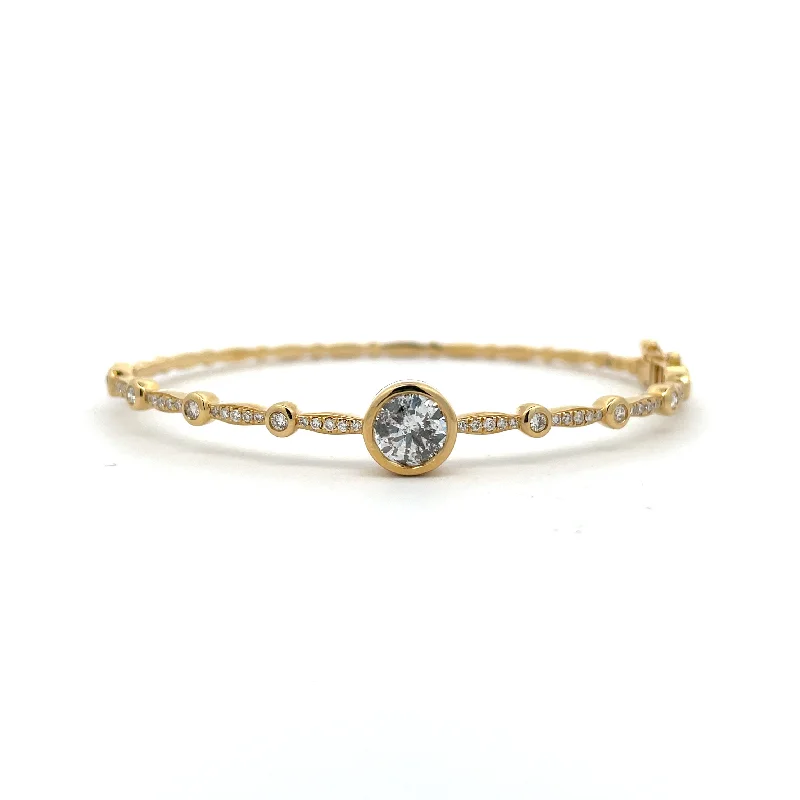 DIAMOND BANGLE BRACELET