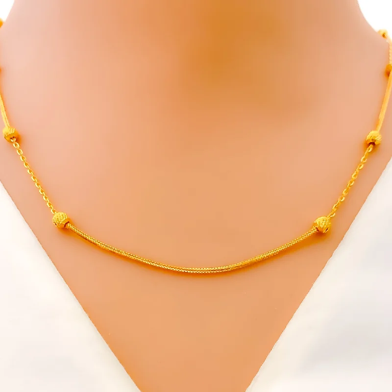 Graceful Slender 22k Gold Necklace