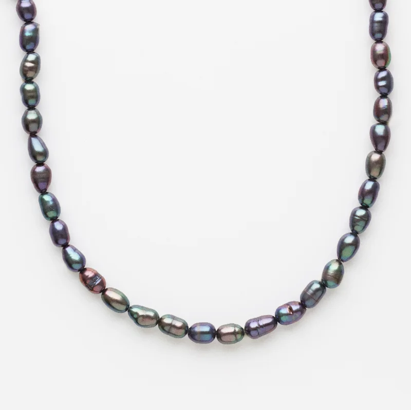 minimalist gemstone stud earrings Black Pearl T-bar Necklace