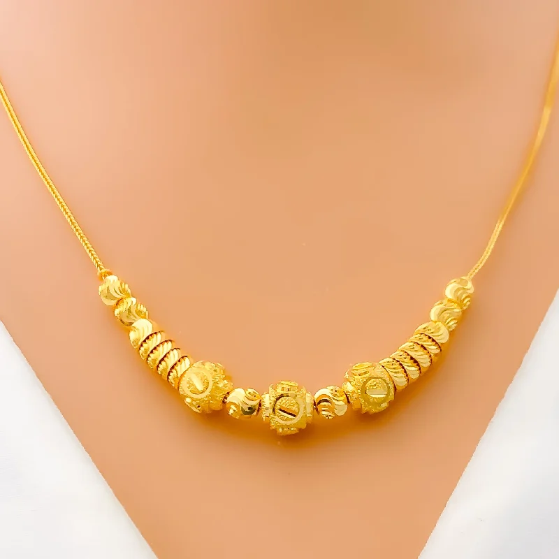 Charming Regal 22k Gold Necklace