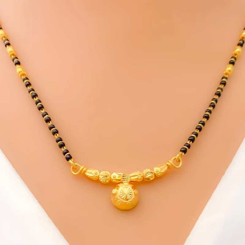 Classic Alluring 22k Gold Thali Mangal Sutra