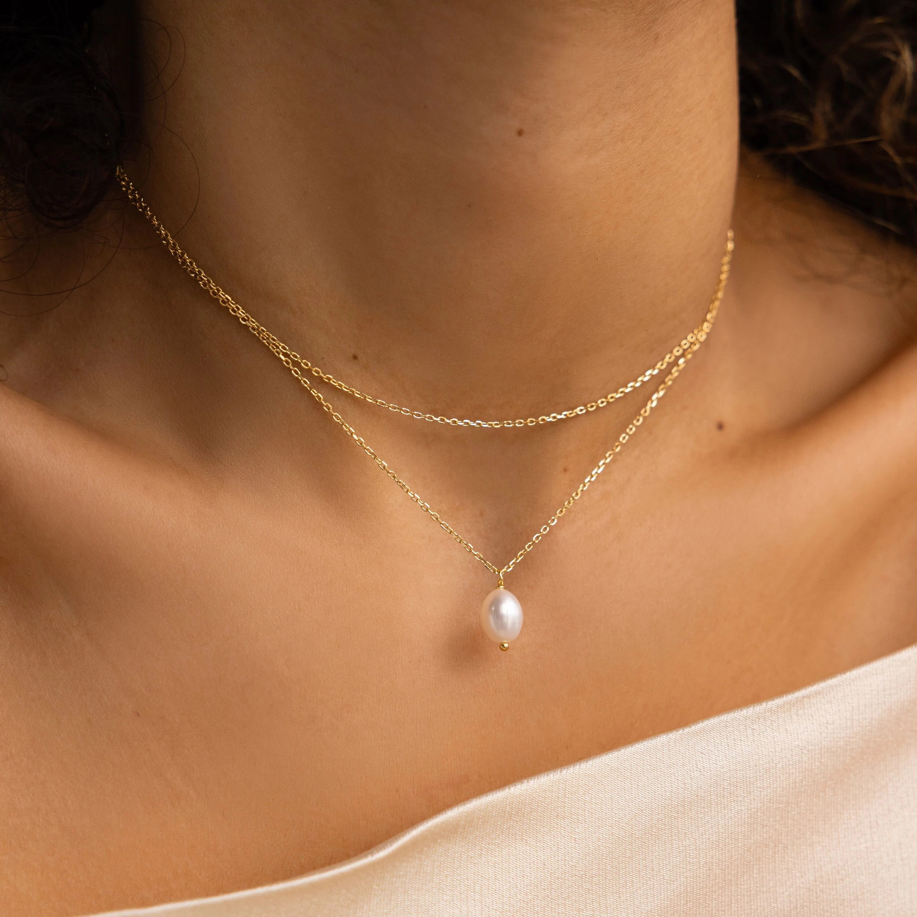 minimalist crystal quartz ring Duo Chain Pearl Necklace