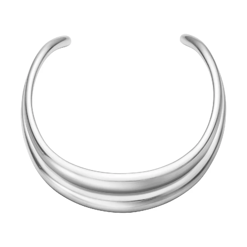 bold gothic skull necklace Curve Silver Neckring