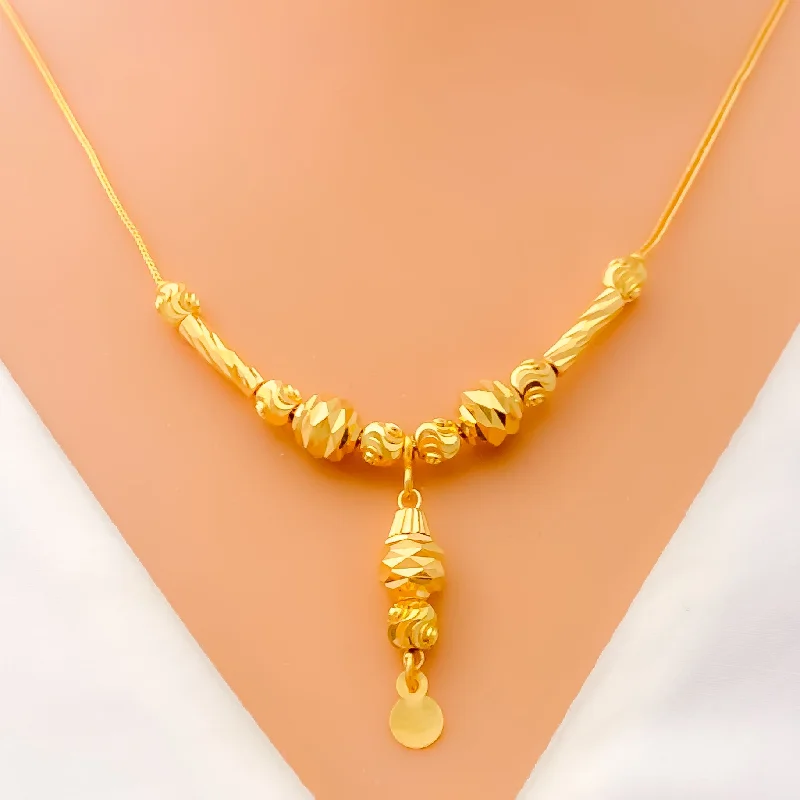 Graceful Ornate 21k Gold Necklace