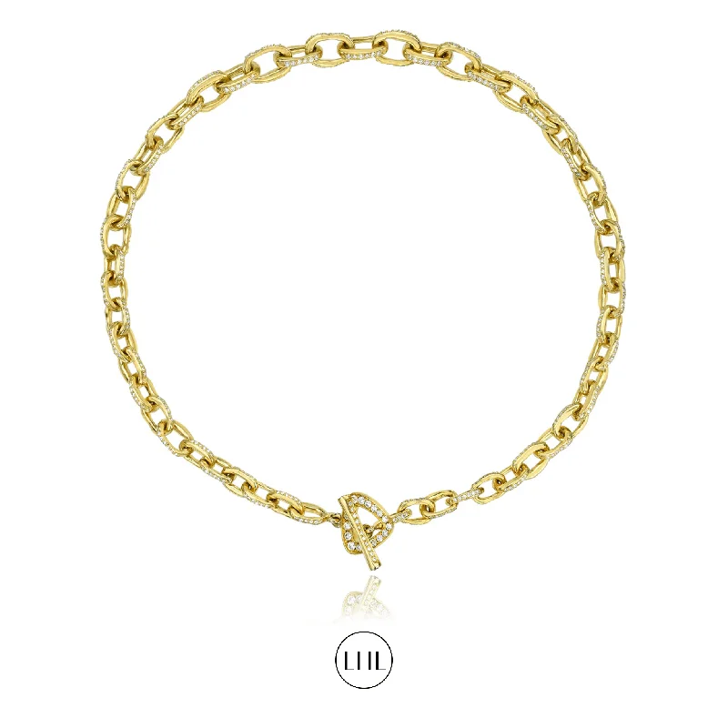 vintage-style floral brooch Graduated Atlantis Diamond Chain Necklace with Pavé Trillion Toggle