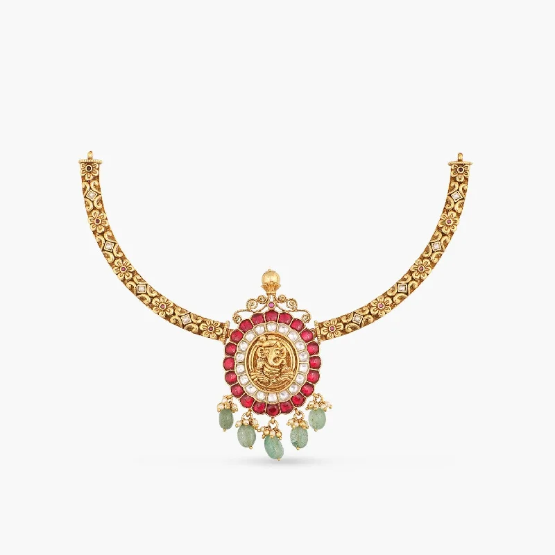 delicate marquise diamond band Laavin Kempu Jadau Antique Hasli Silver Necklace