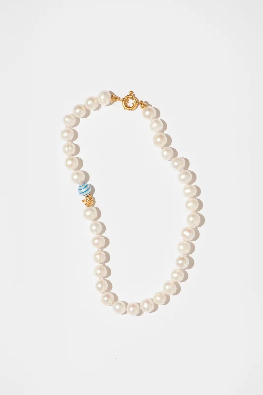 minimalist wedding band set The Big Classic Blue Stripes Gold Plated Necklace w. Pearls minimalist wedding band set The Big Classic Blue Stripes Gold Plated Necklace w. Pearls