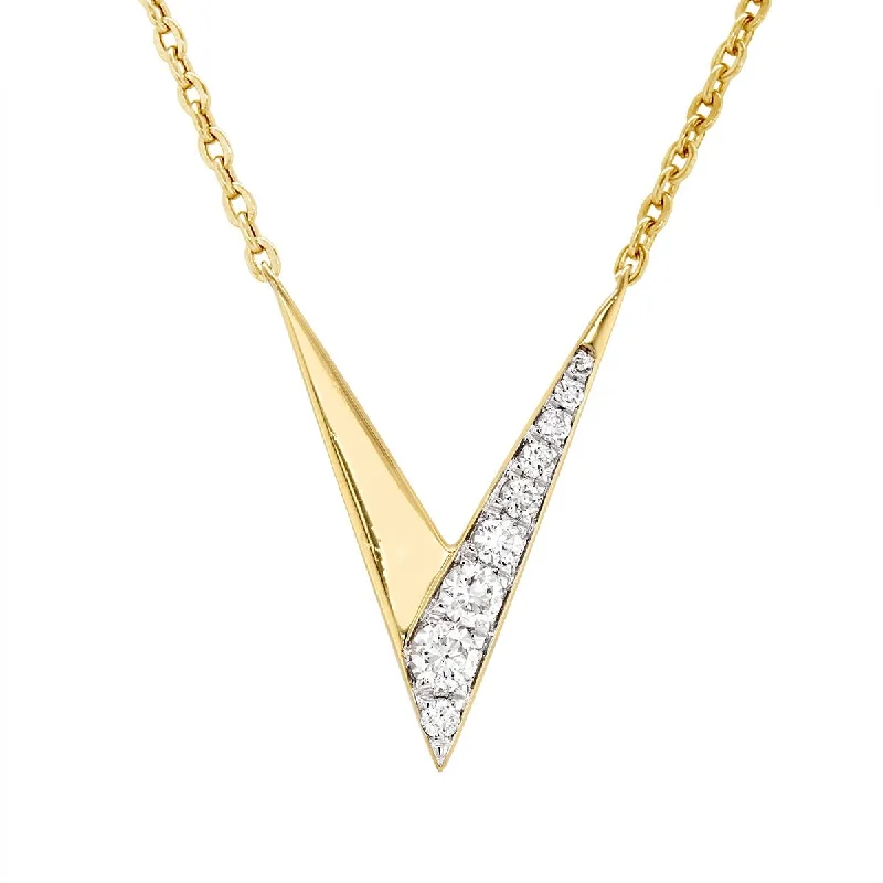 hammered gold signet ring YELLOW GOLD V-SHAPED PENDANT NECKLACE WITH DIAMONDS, .22 CT TW hammered gold signet ring YELLOW GOLD V-SHAPED PENDANT NECKLACE WITH DIAMONDS, .22 CT TW